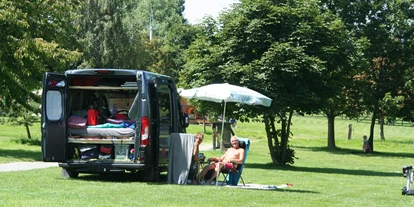 Reisemobilstellplatz - Bademöglichkeit für Hunde - Entspann dich und genieße es! - Camping Vidlák
