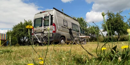 Parkeerplaats voor camper - Wohnwagen erlaubt - Zuid-Boheemse regio - 3 flache wohnmobil platzen - Camping & Guesthouse Pliskovice