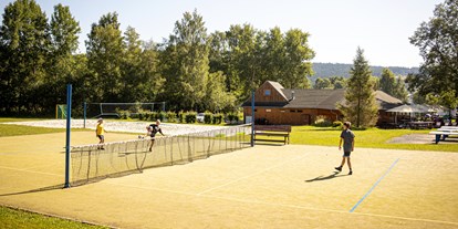 Reisemobilstellplatz - Tennis - Mühlwald - Camping Lipno Modrin