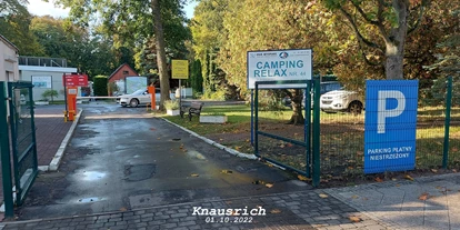 Plaza de aparcamiento para autocaravanas - Świętouść - Relax Camping