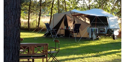Parkeerplaats voor camper - Tarnowskie Góry - Camp9 nature campground Poland