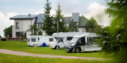 Motorhome parking space - SUP Möglichkeit - Mikołajki - Camping Wagabunda