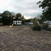 Espacio de estacionamiento para vehículos recreativos - Camping Fantázia Tanya