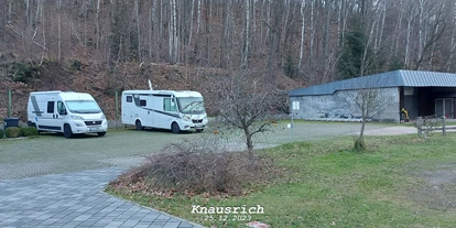 Parkeerplaats voor camper - Wintercamping - Zwickau - Camping Silberbach