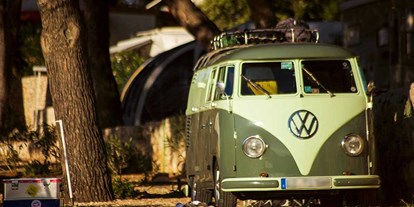 Reisemobilstellplatz - Wohnwagen erlaubt - Mali Lošinj - Campingplatz Village Poljana****