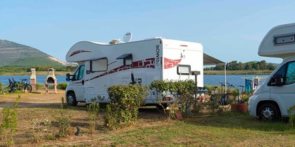 Motorhome parking space - WLAN: am ganzen Platz vorhanden - Sardinia - Camping Village Laguna Blu****