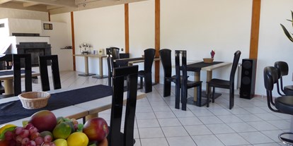 Reisemobilstellplatz - Restaurant - Schönwald im Schwarzwald - Frühstücksraum - Rosis Fremdenzimmer und Wohnmobilstellplätze