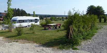 Parkeerplaats voor camper - Bad Dürrheim - Stellplätze - Rosis Fremdenzimmer und Wohnmobilstellplätze
