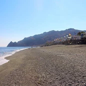 Posto auto per camper - Spiaggia con vista Capo Sant'Alessio e Piazzole fronte mare - Parco di Campeggio La Focetta Sicula