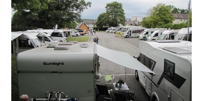 Place de parking pour camping-car - WLAN: am ganzen Platz vorhanden - Hesse - Wohnmobilhafen Hansestadt Korbach