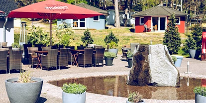 Posto auto camper - Badestrand - Garz (Vorpommern-Rügen) - Restaurant mit Terrasse - Regenbogen Göhren