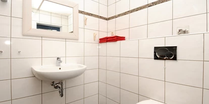 Reisemobilstellplatz - Duschen - Toilette und Waschmöglichkeit - Galå Fjällgård