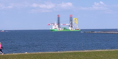 Reisemobilstellplatz - Stromanschluss - Nordseeküste - Messeplatz Cuxhaven Döse