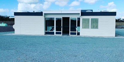 Motorhome parking space - Surfen - KAMPERLAND - Camperpark Marina Port Zélande