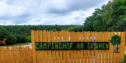 Reisemobilstellplatz - Frischwasserversorgung - Cammin (Mecklenburgische Seenplatte) - Ein- und Ausgang - Campinghof Am Grünen Baum