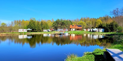 Reisemobilstellplatz - Angelmöglichkeit - Polen - Kemping nad stawem Harsz/ Camping am Teich Harsz