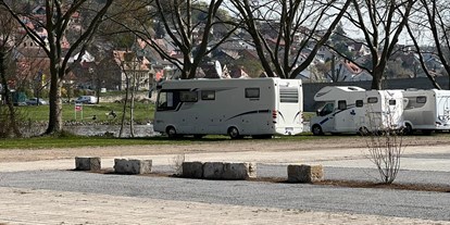 Reisemobilstellplatz - Art des Stellplatz: eigenständiger Stellplatz - Tauberbischofsheim - Großparkplatz in Ochsenfurt am Main