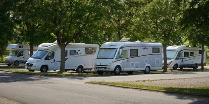 Place de parking pour camping-car - Umgebungsschwerpunkt: Therme(n) - Biebertal - Stellplatz Bachweide in Wetzlar - Wohnmobil-Stellplatz Bachweide