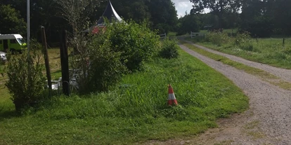 Parkeerplaats voor camper - Art des Stellplatz: bei Freizeitpark - Sande (Friesland) - STELLPLATZ - Melkhus und Pferdehof Drei Eichen