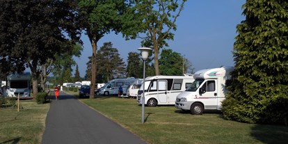Motorhome parking space - Wohnwagen erlaubt - Lüneburger Heide - Wohnmobil-Stellplatz - Camping Allerblick