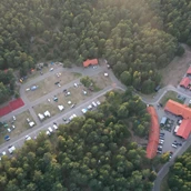 Espacio de estacionamiento para vehículos recreativos - Palanga Camping Compensa