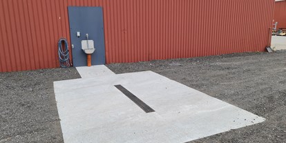 Motorhome parking space - Tappernøje - Greywater disposal and disposal of chemical toilet casettes.  - Alpina Marine