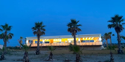 Plaza de aparcamiento para autocaravanas - Umgebungsschwerpunkt: Strand - Adria - Sunset Camping & Restaurant