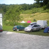 Parkeerplaats voor campers - © Stellplatz Cvetkovic - Stellplatz Cvetkovic
