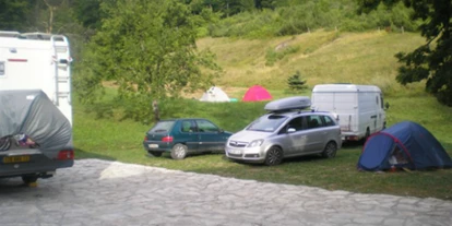 Parkeerplaats voor camper - Art des Stellplatz: bei Gewässer - Centraal-Kroatië - Slavonië - © Stellplatz Cvetkovic - Stellplatz Cvetkovic