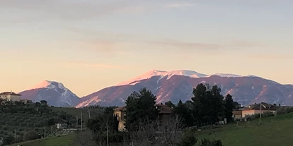 Posto auto camper - SUP Möglichkeit - Adria - Panoramablick auf Berge und Meer - Agriturismo Il Masso