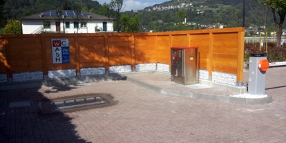 Motorhome parking space - Grauwasserentsorgung - Trentino-South Tyrol - WOHNMOBILSTELLPLATZ CALDONAZZO