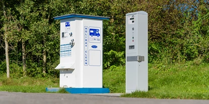 Motorhome parking space - öffentliche Verkehrsmittel - Legau - Holiday-Clean-Anlage  - Wohnmobilstellplatz Leutkirch