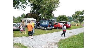Motorhome parking space - Art des Stellplatz: eigenständiger Stellplatz - Dinkelsbühl - Homepage http://www.der-ferien-hofer.de - Stellplätze und Camping am Ferien-Hofer