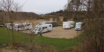 Motorhome parking space - Nykøbing Mors - Camper Platz mit sicht von Limfjorden - CamperStop Fur