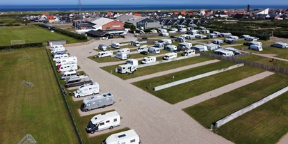 Reisemobilstellplatz - Wohnwagen erlaubt - Westjütland - Thyborøn Camping Hotel & hytteby