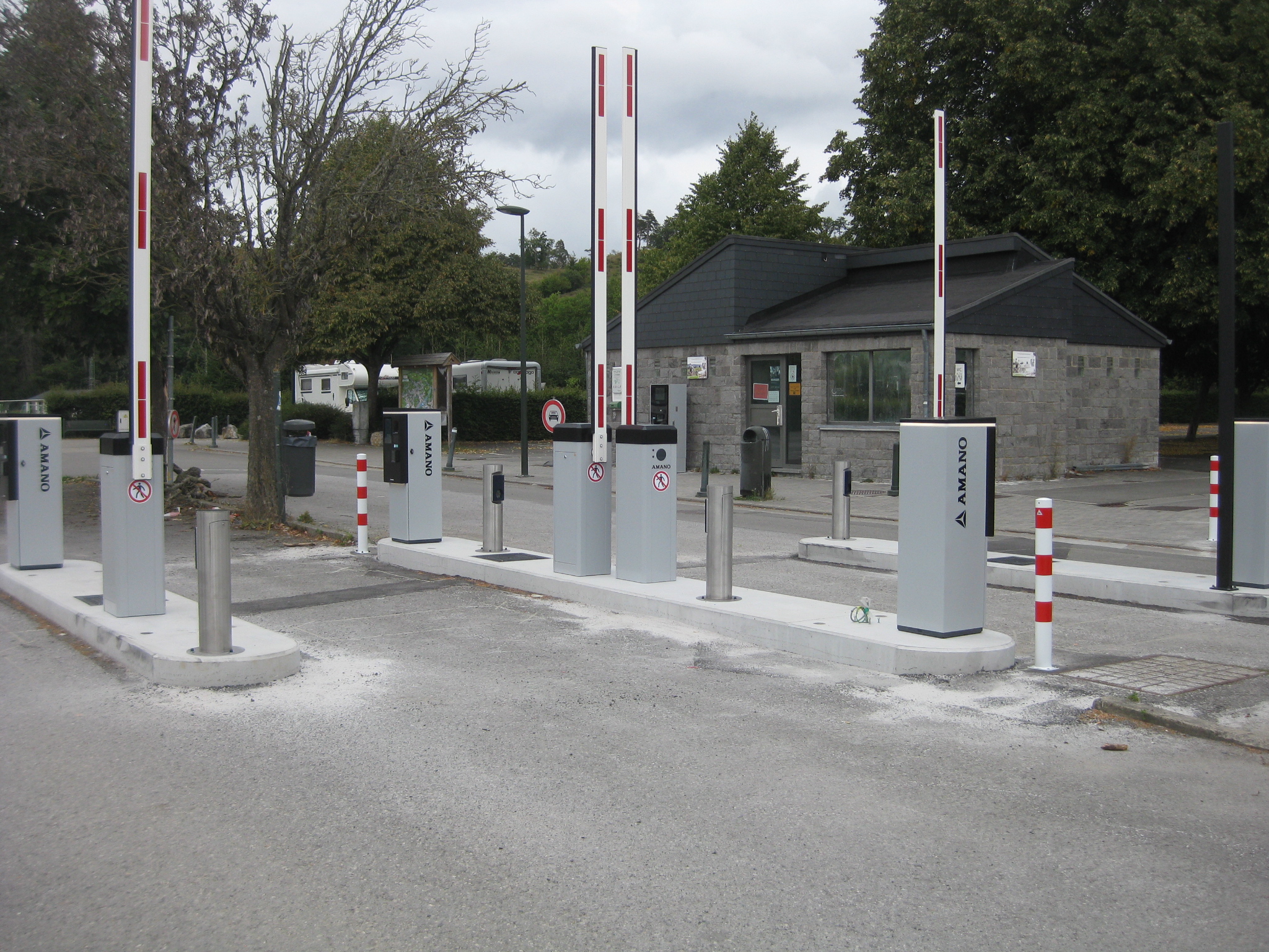 Wohnmobilstellplatz - Aire de Camping-cars Han-sur-Lesse