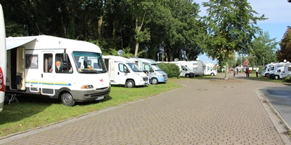Motorhome parking space - Reiten - Reisemobilstellplatz Ostrhauderfehn