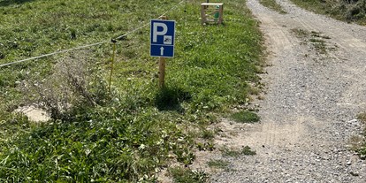 Motorhome parking space - Hunde erlaubt: Hunde teilweise - Leutkirch im Allgäu - Stellplatz Lankrain