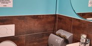 Reisemobilstellplatz - Entsorgung Toilettenkassette - Schweiz - Toilette 
Waschmaschine Tumbler gegen Bezahlung per - Rast in Bonsay