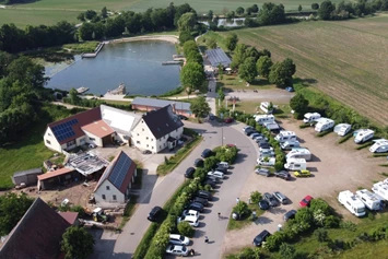 Wohnmobilstellplatz: Merkendorf Freizeitzentrum Weißbachmühle mit Kiosk und Naturfreibad