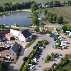 Wohnmobilstellplatz: Merkendorf Freizeitzentrum Weißbachmühle mit Kiosk und Naturfreibad