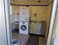 Wohnmobilstellplatz: Selbst Waschmaschine ist vorhanden - Reisemobil-Stellplatz Am Kurpark