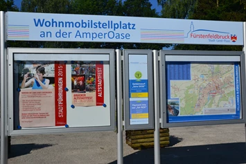 Wohnmobilstellplatz: Wohnmobilstellplatz an der AmperOase