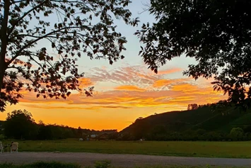 Wohnmobilstellplatz: Abendstimmung pur.... - Reisemobilpark Turm und Kristalle