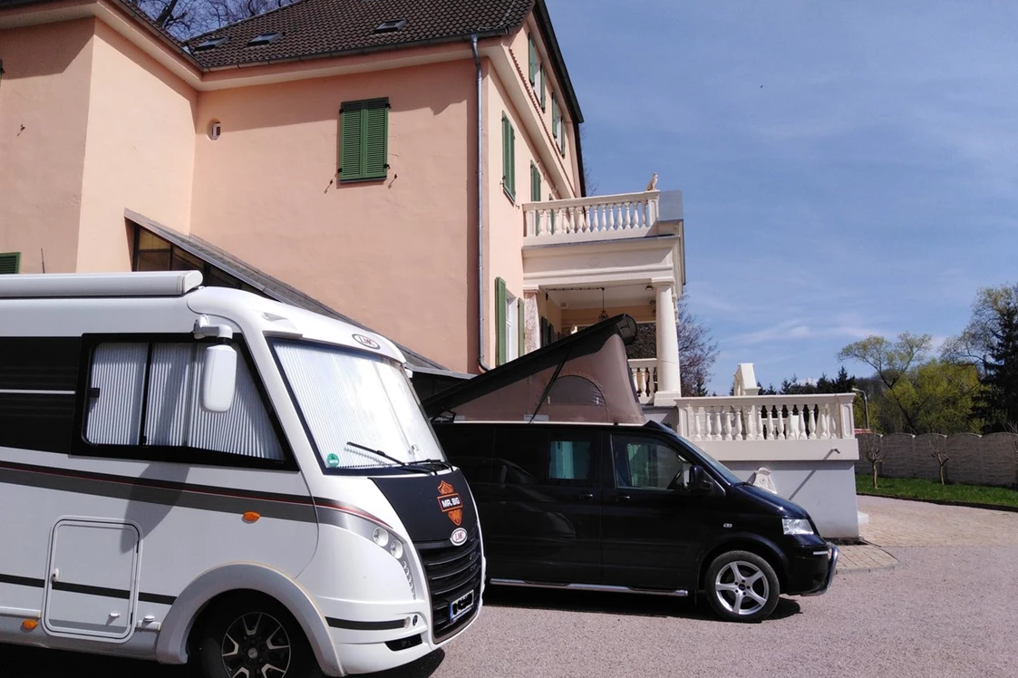 Wohnmobilstellplatz: Villa Bella Vita - Glamping - Wohnmobilstellplatz