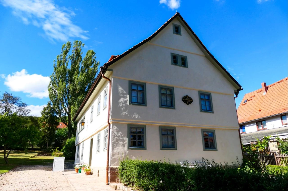 Wohnmobilstellplatz: Schillerhaus - Stellplatz "Im Herzen Thüringen´s...!"