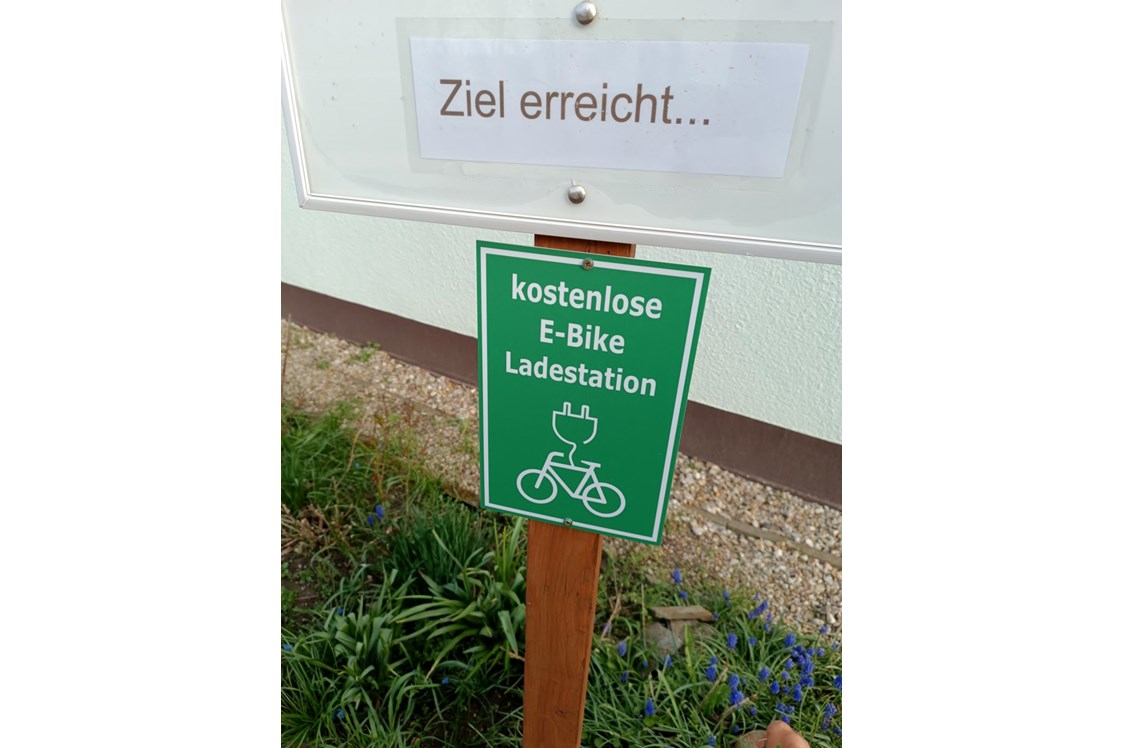 Wohnmobilstellplatz: E-Bikes und E-Scooter können kostenfrei geladen werden (auch ohne Übernachtung) - Campingplatz Geringswalde Stell- u. Zeltplatzvermietung Andreas Wilhelm