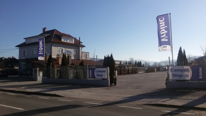 Place de parking pour camping-car - Slovénie - Camper Stop Vrbinc