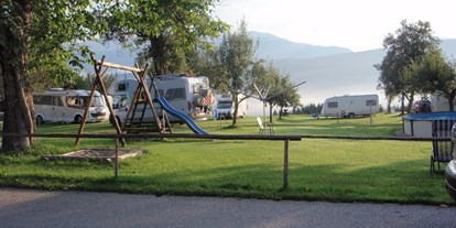Reisemobilstellplatz - Art des Stellplatz: im Campingplatz - Österreich - Nagelerhof - Stellplätze am Bauernhof