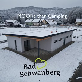 Wohnmobilstellplatz: Sanitärgebäude - Camping Bad Schwanberg